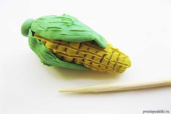 Кукуруза из пластилина-11