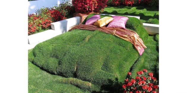 кровать из травы
