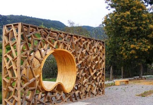 Присаживайтесь поудобнее: 47 необычных скамеек, фото № 29