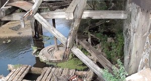 Как работает водяная мельница 