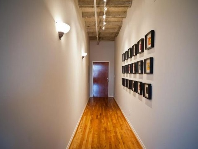 узкий длинный коридор в квартире дизайн 