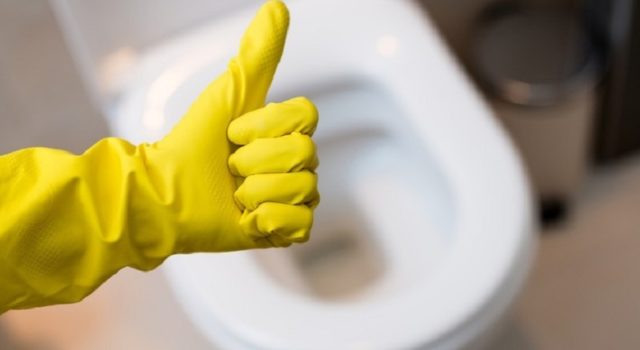 Чем отмыть ржавчину в унитазе в домашних условиях, как быстро избавиться от желтых подтеков