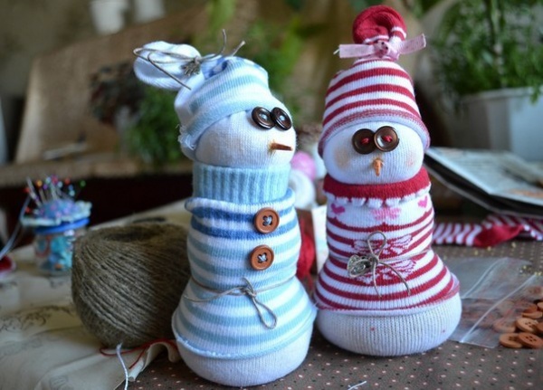 3925073_5566955R3L8T8D600snowmen (600x431, 98Kb)