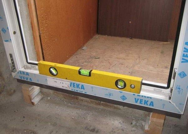 Контроль горизонтальной плоскости порога