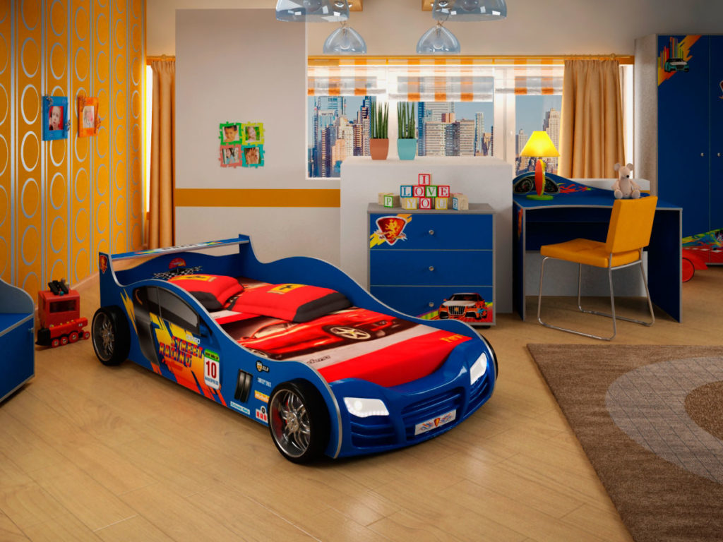 Кровать-машина в интерьере детской комнаты