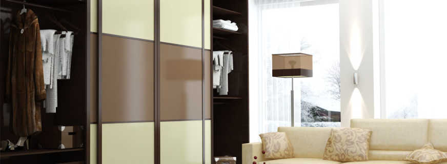 Обзор встроенных шкафов для гостиной, существующие варианты