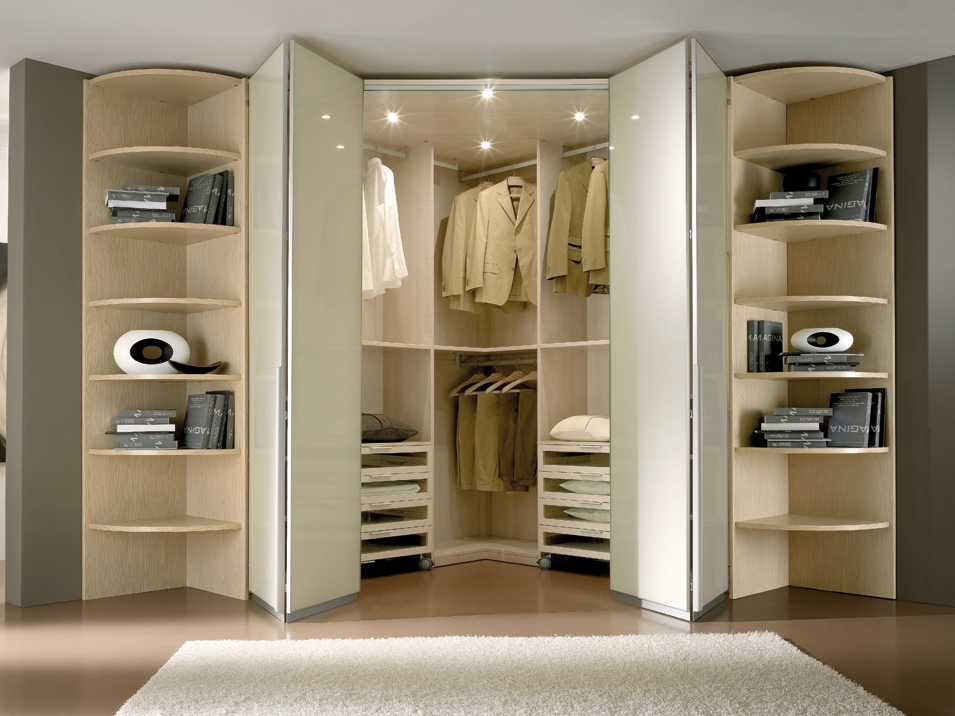 Спальня с угловой гардеробной: Дизайн спальни с гардеробной комнатой .