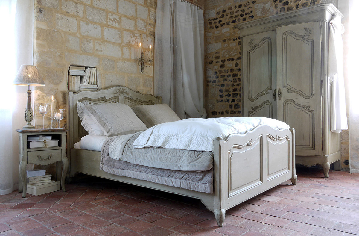 спальня из массива в стиле прованс