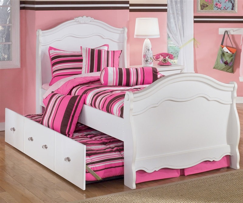 Стильные кровати для девочек