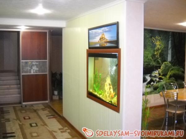 Аквариум в стене Аквариум в стене