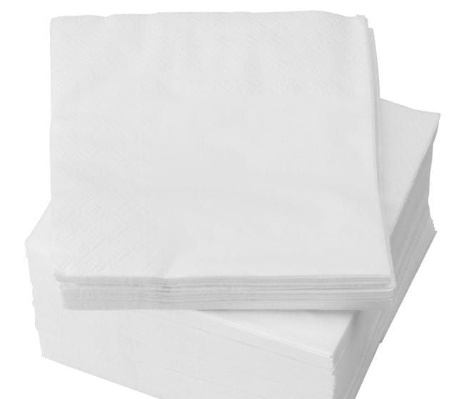 Бумажная салфетка эффективна для удаления свежего силикона