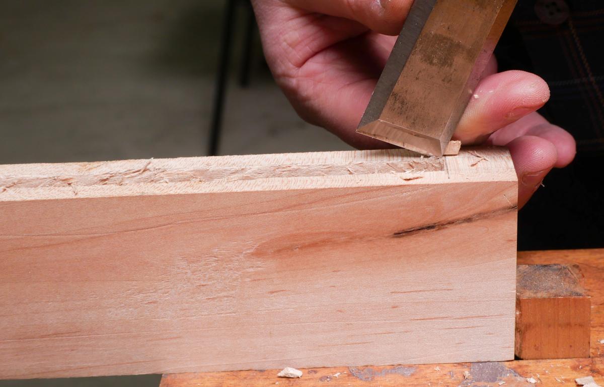 How to Cut a Groove in a Frame By Hand and Without a Plow Plane  9