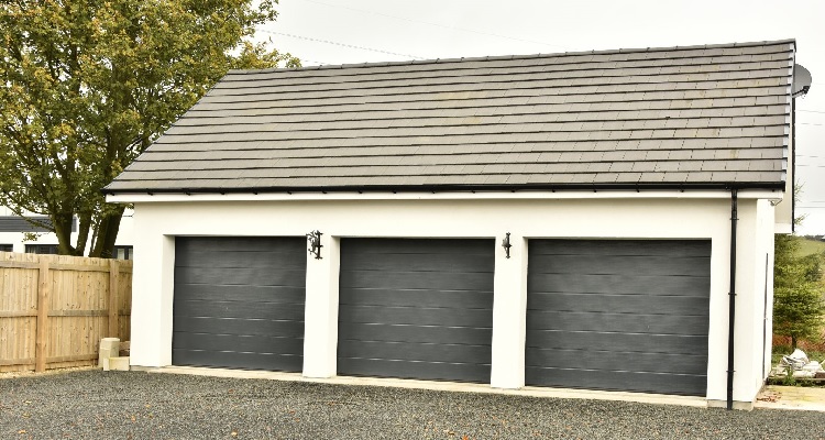 pitched roof garage