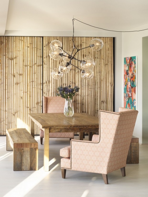 Бамбук в интерьере современной гостиной